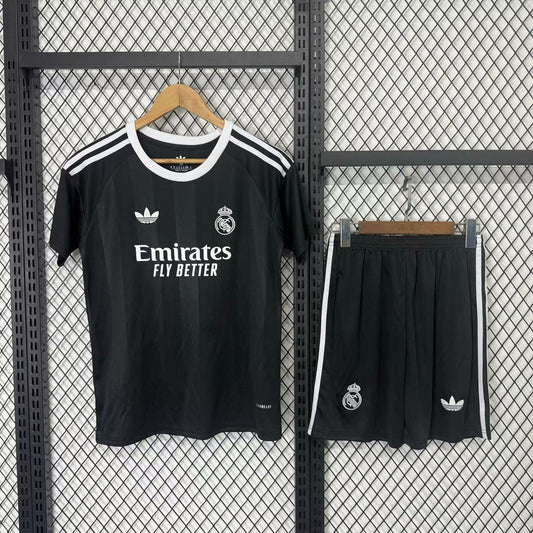 25/26 Real Madrid Special Edition Black Kit - ClubKits